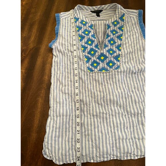 J. Crew Women's Blue Sleeveless Boho Sunburst Embroidered Crinkle Blouse Size 0 - Picture 9 of 9